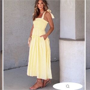VICI never worn, yellow gingham midi pocketed dress